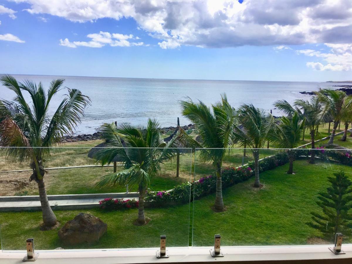 Ocean View Apartment Flic en Flac Exterior photo